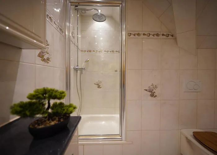 Sano - - Haupt Lejlighed